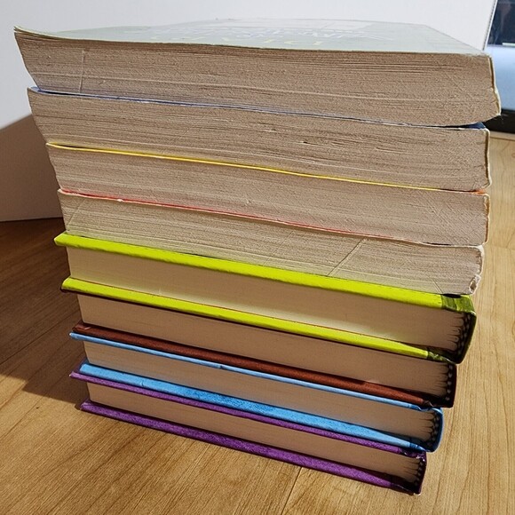 DIARY OF A WIMPY KID BOOK LOT 4 HARDCOVER 4 SOFTCOVER - Picture 4 of 6